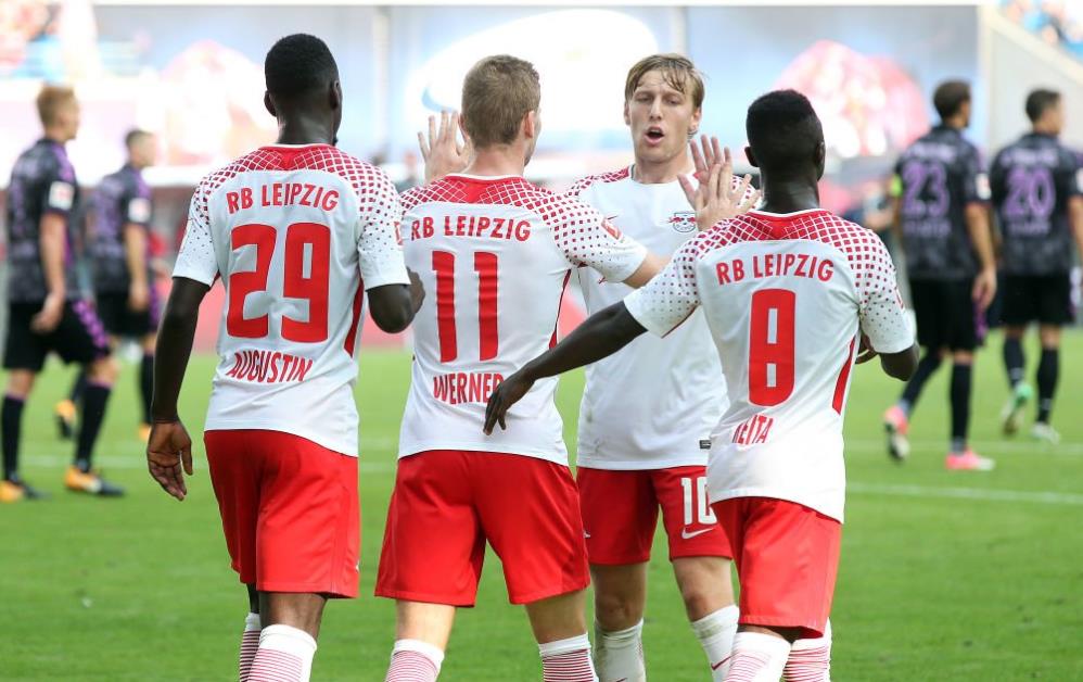 并将在冠军 并将在冠军