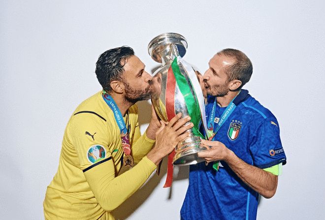 表现对比案 表现对比案