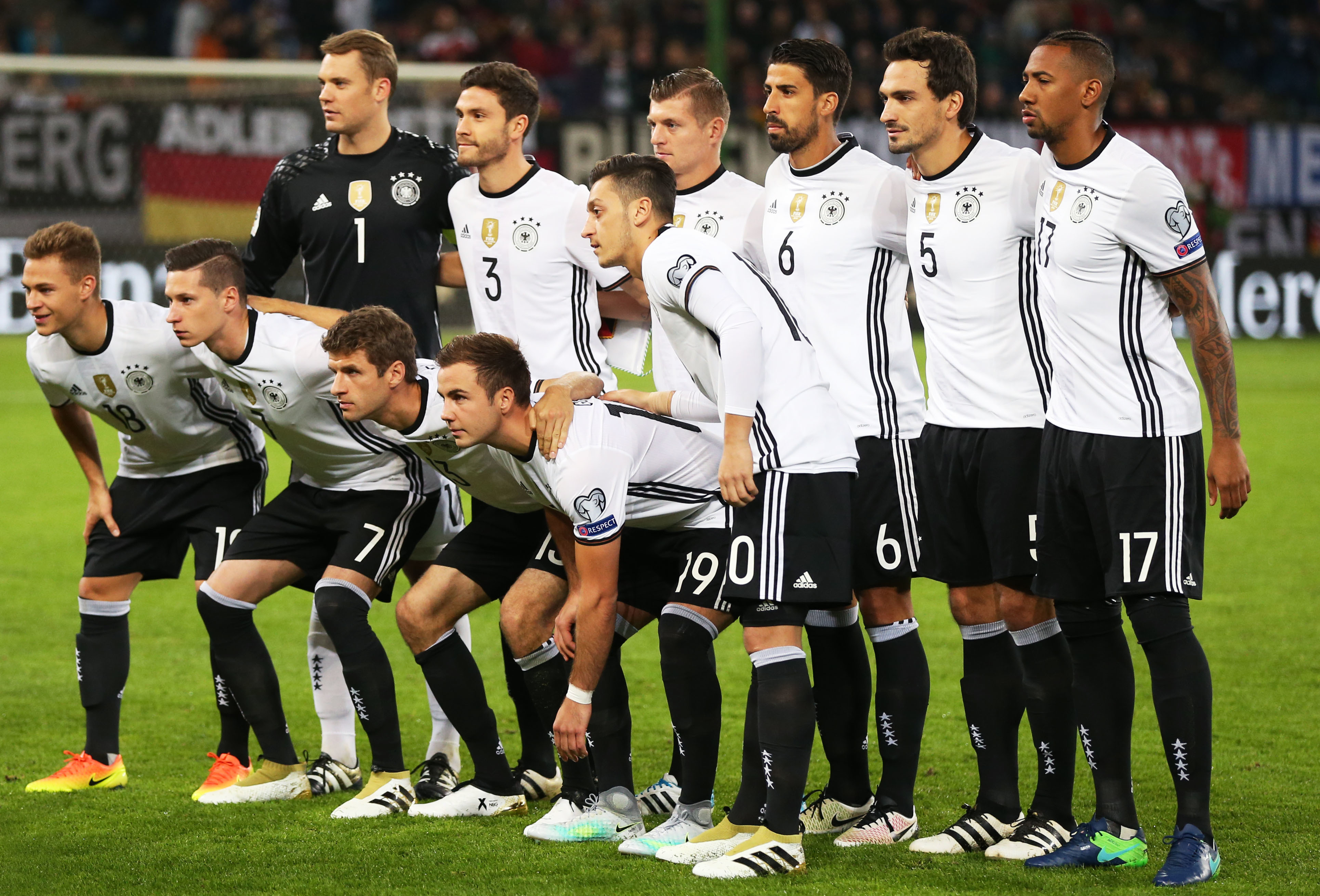 何他不打算 何他不打算