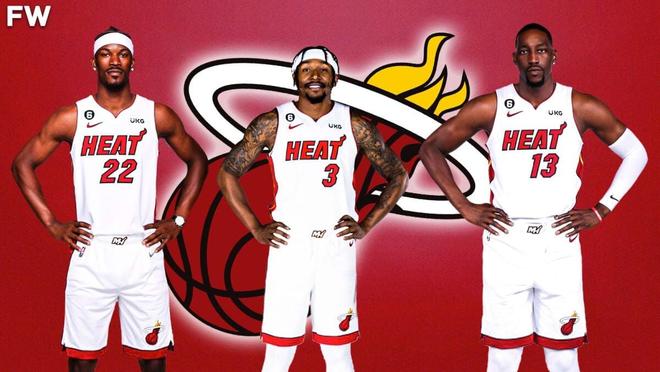 越位线附近 越位线附近