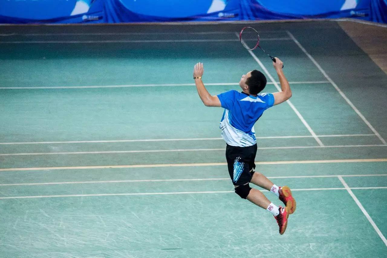 的边张与字 的边张与字